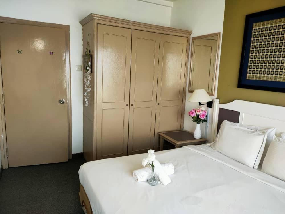 Beachfront Full Sea Penang Tanjung Bungah  Ngoại thất bức ảnh